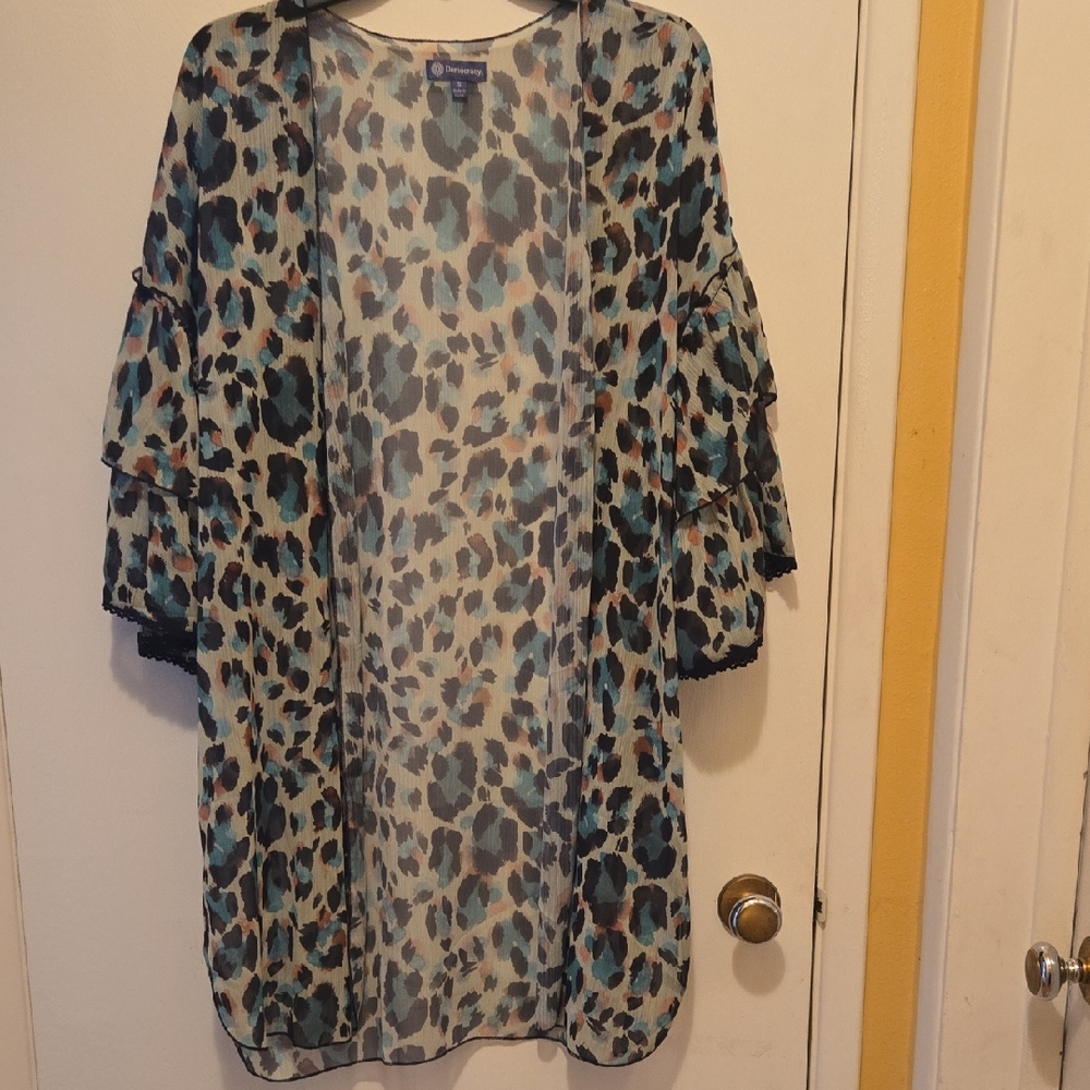 Democracy Multicolor Leopard Print Sheer Kimono, NWOT.